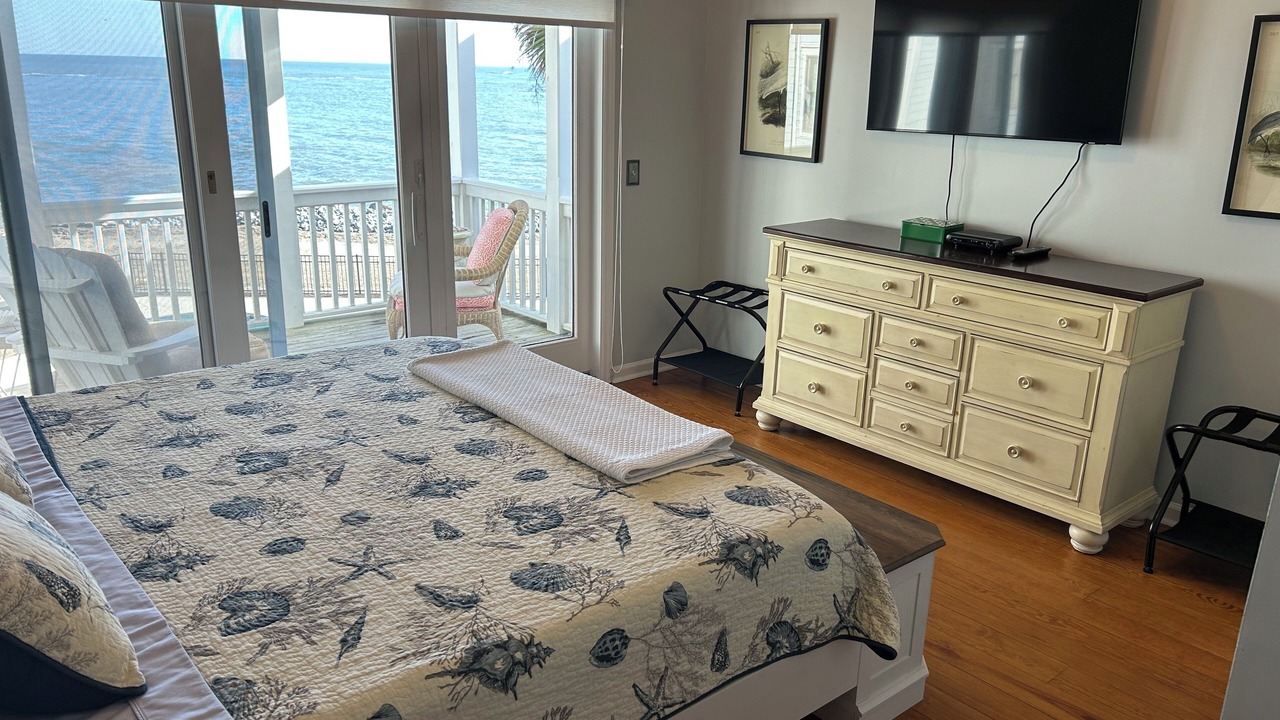 Photo of Bedroom in Saint Helena Island
