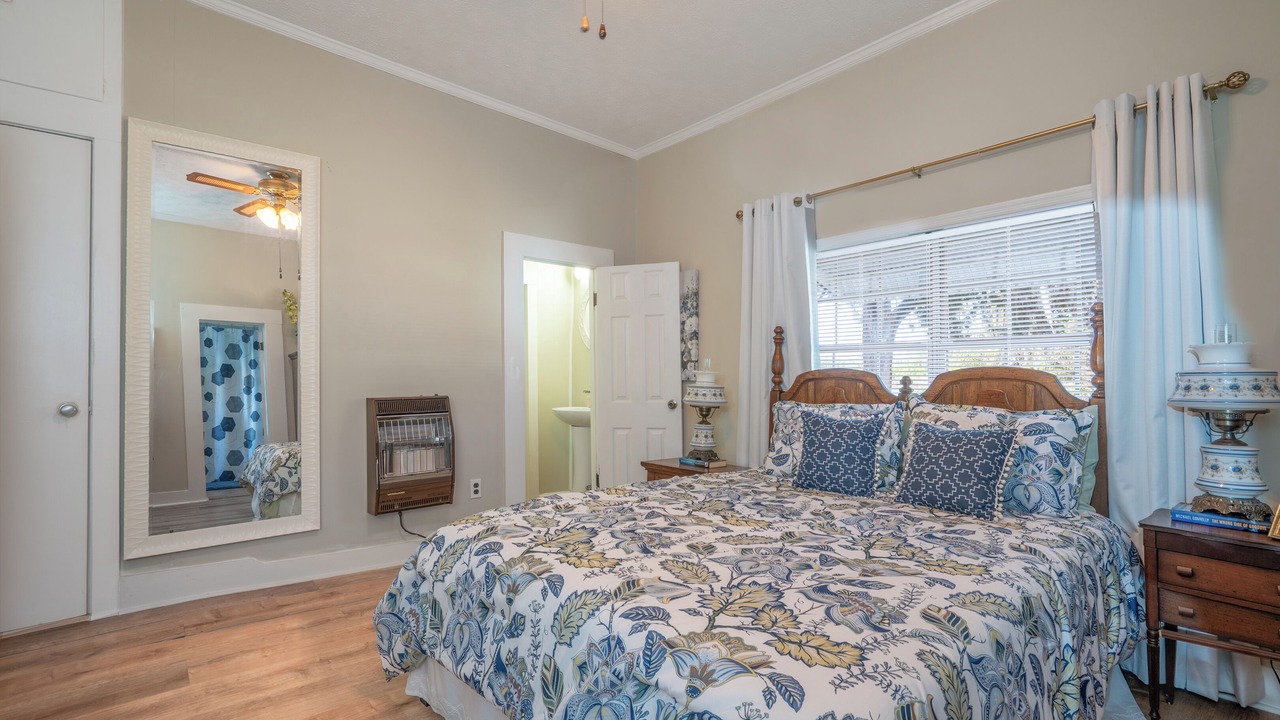 Photo of Bedroom in Folkston