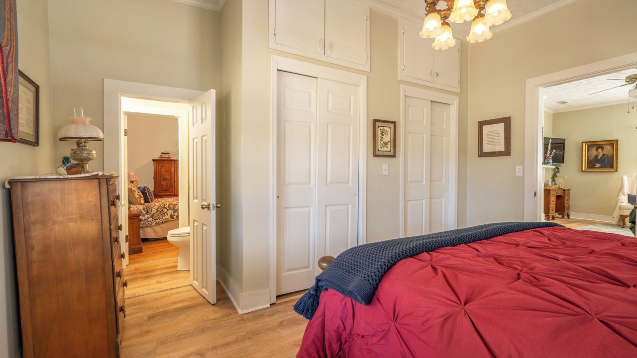 Photo of Bedroom in Folkston