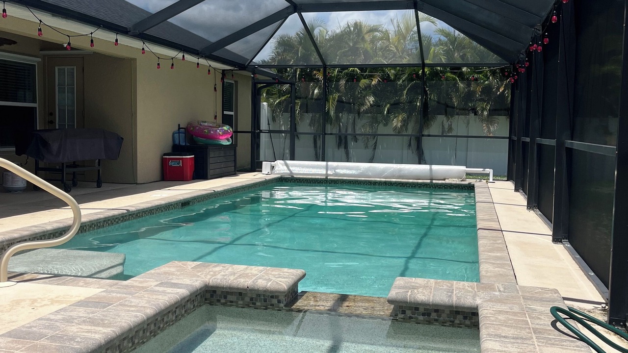 Photo of Outdoor in Mariner