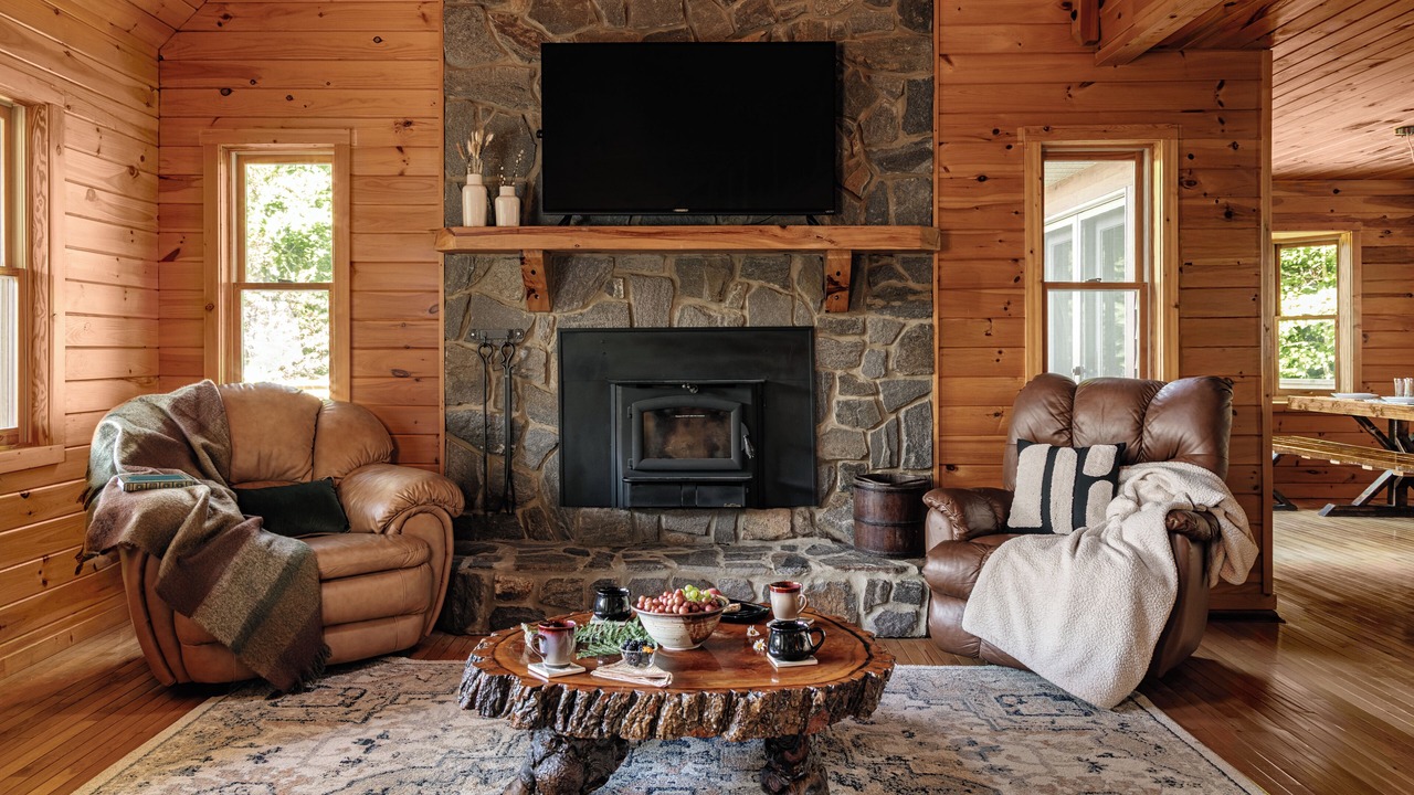 Photo of Livingroom in Whittier