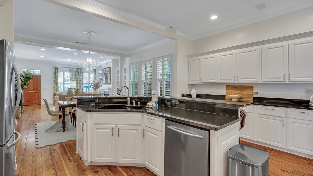 Photo of Kitchen in Historic District - North