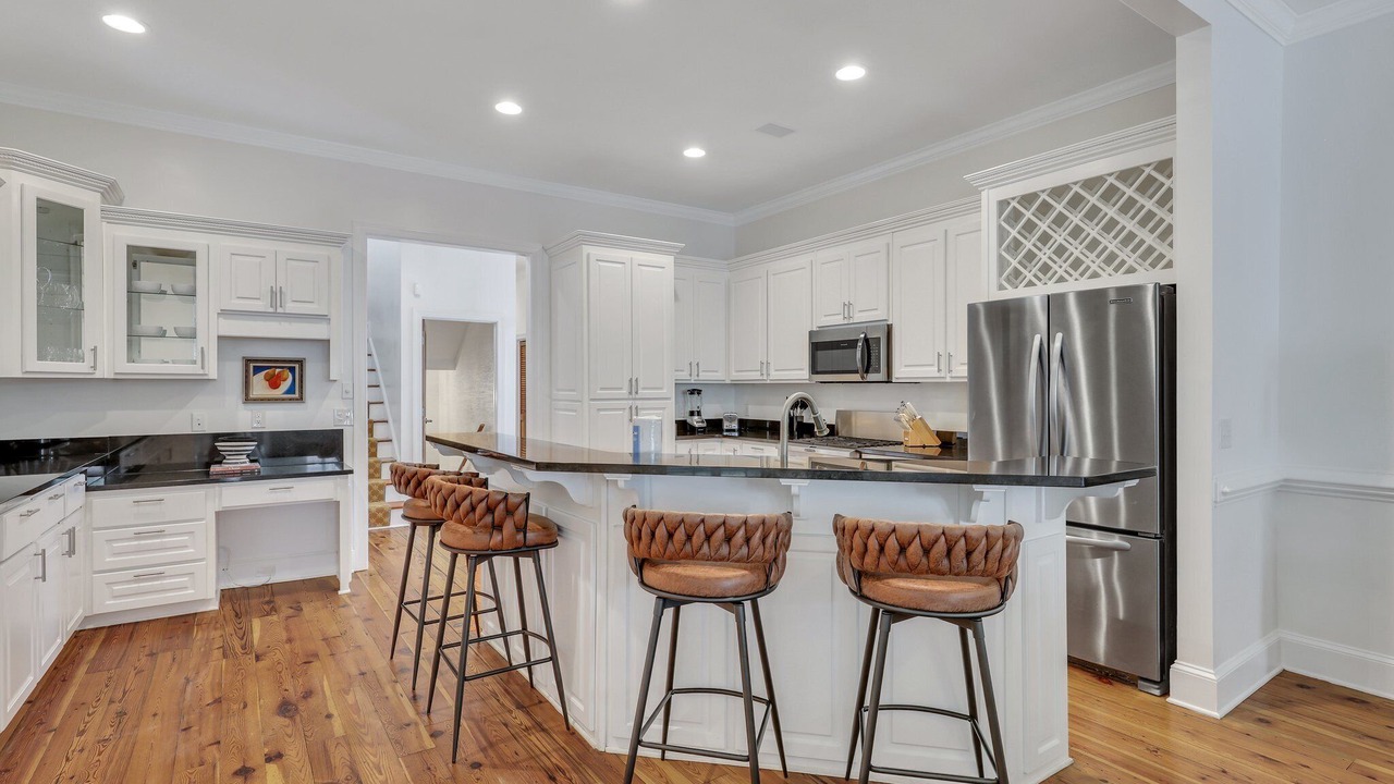 Photo of Kitchen in Historic District - North