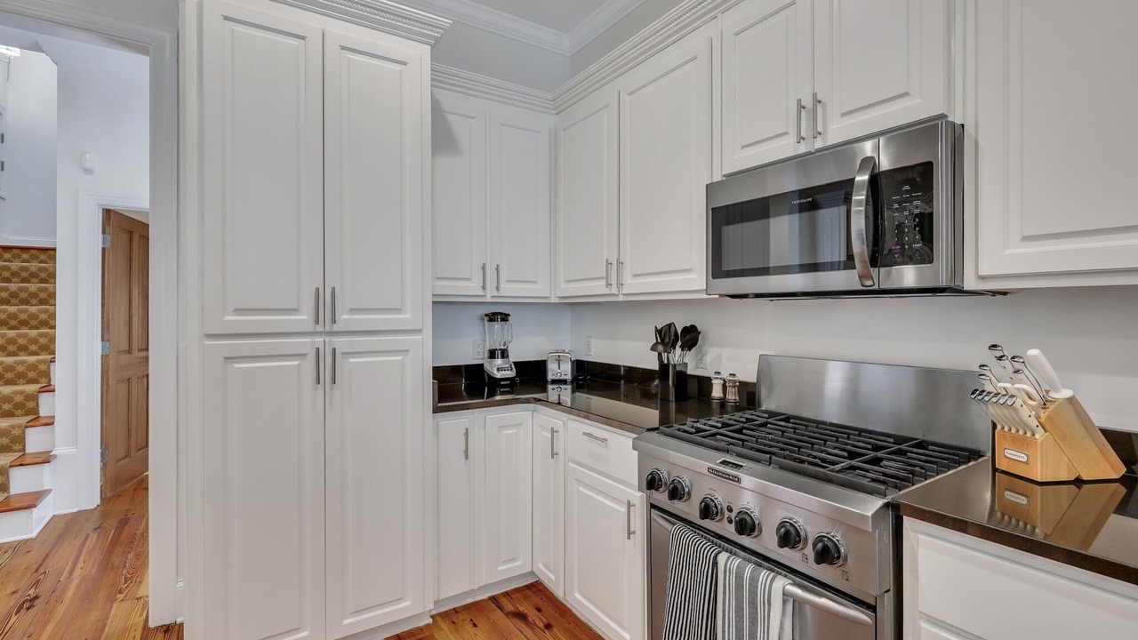 Photo of Kitchen in Historic District - North