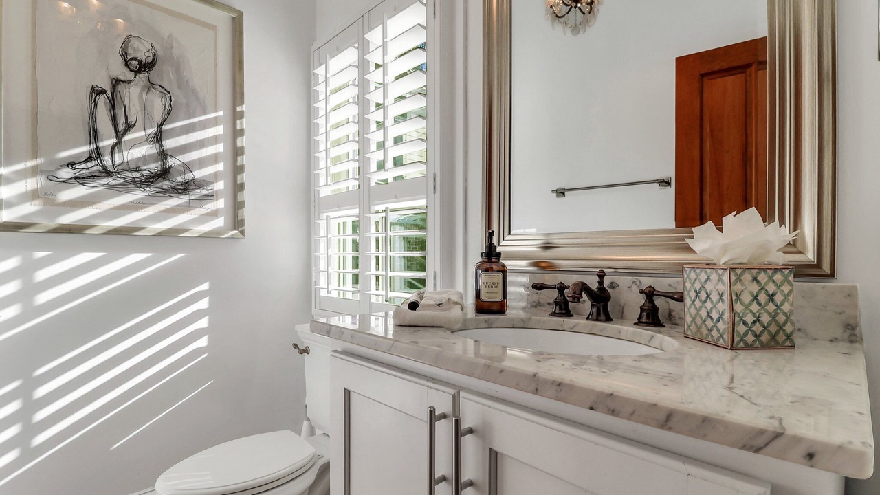 Photo of Bathroom in Historic District - North