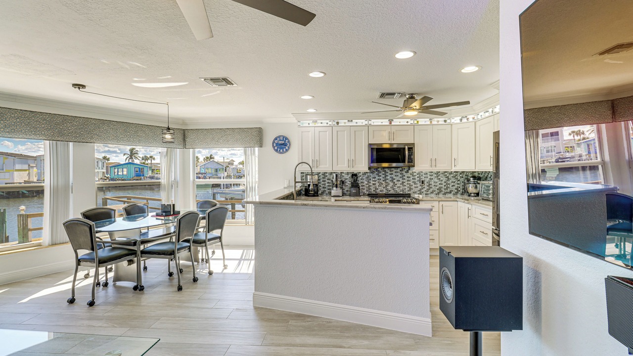 Photo of Kitchen in Nettles Island