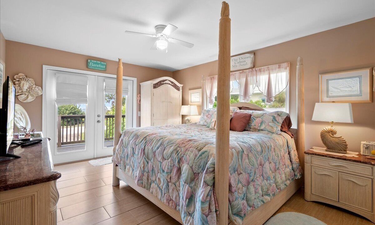 Photo of Bedroom in North Beach