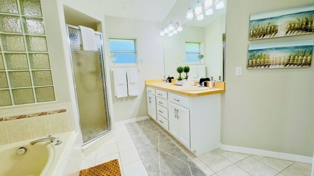 Photo of Bathroom in Sebastian Highlands