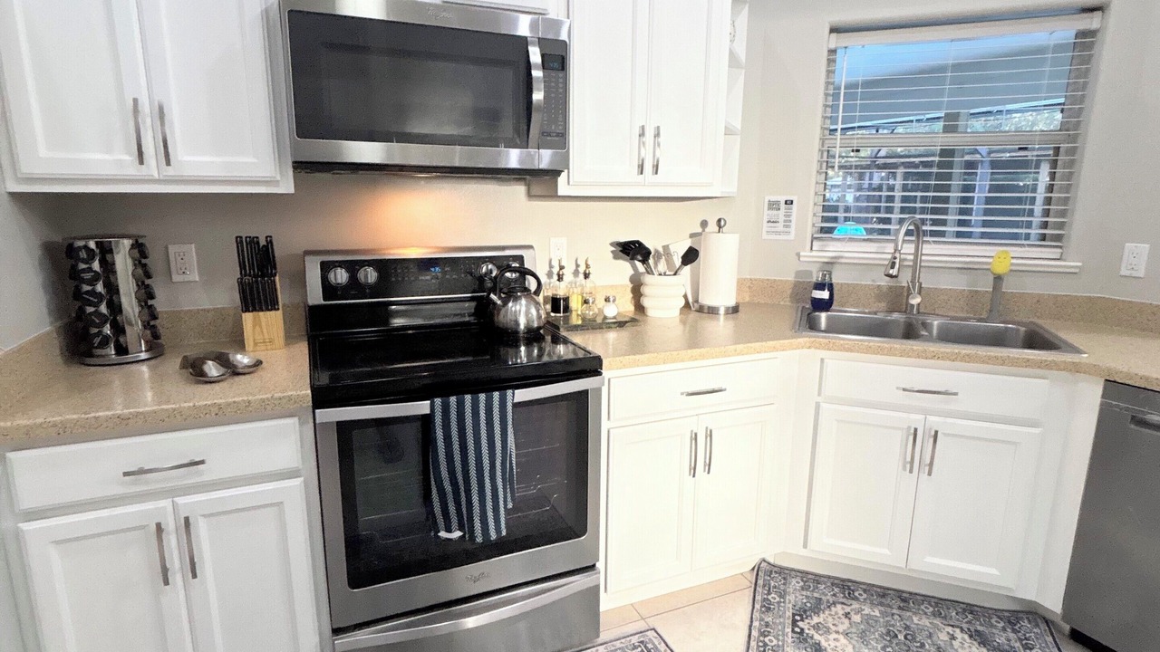 Photo of Kitchen in Sebastian Highlands