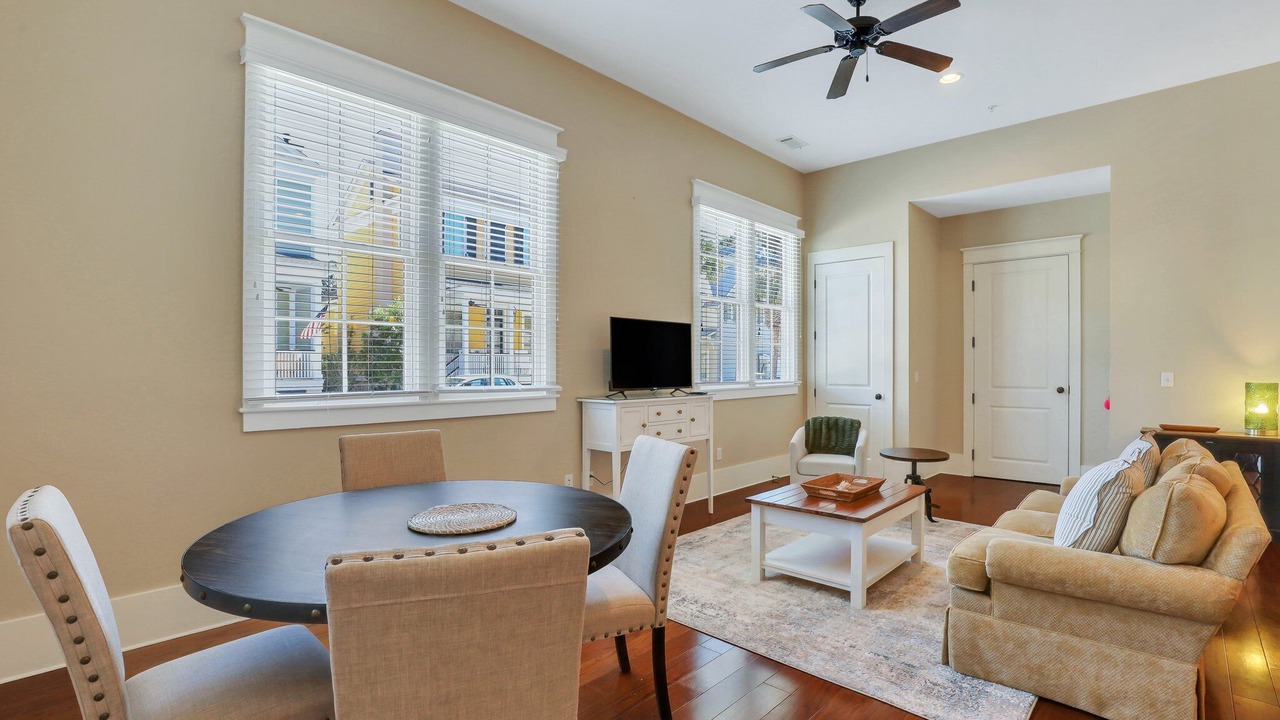 Photo of Livingroom in Habersham
