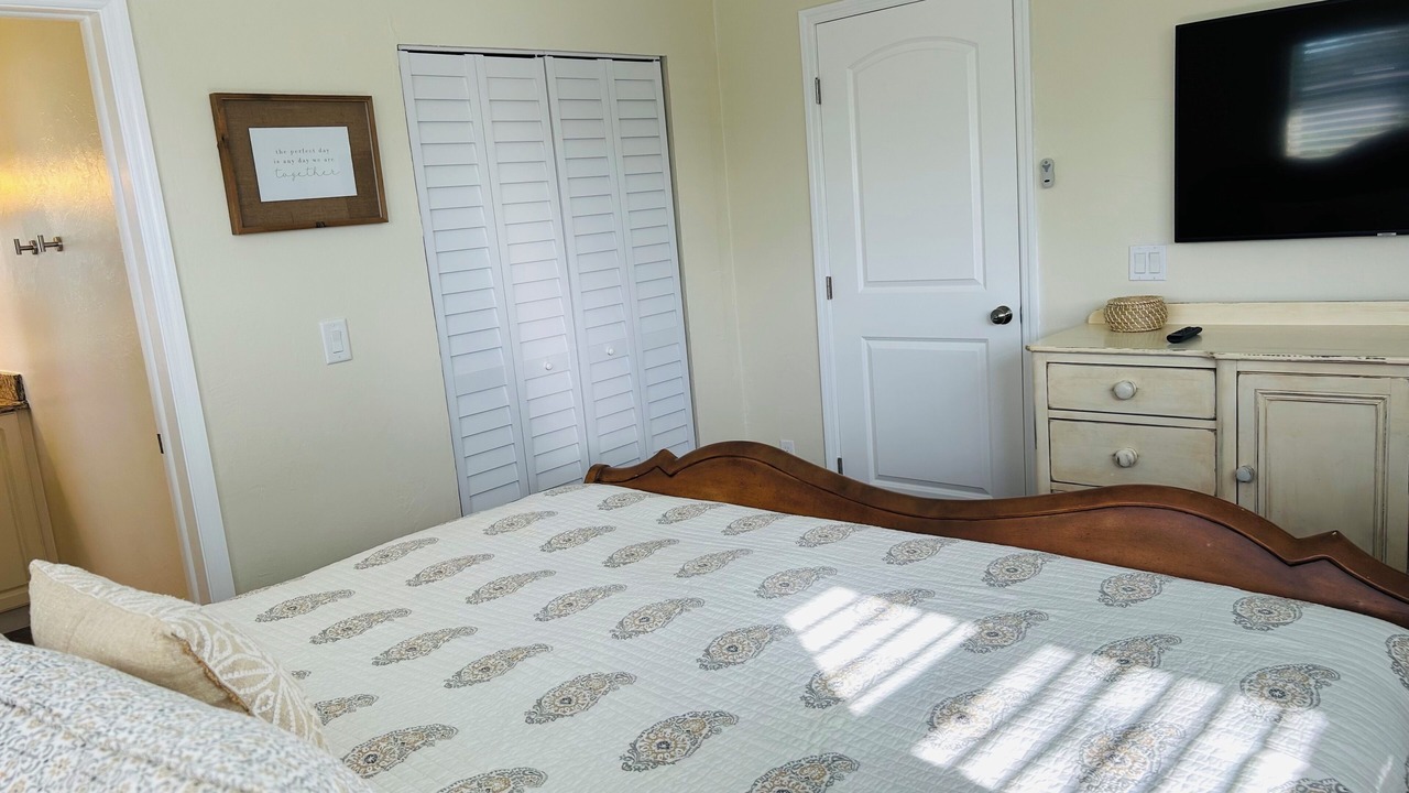 Photo of Bedroom in Goodland