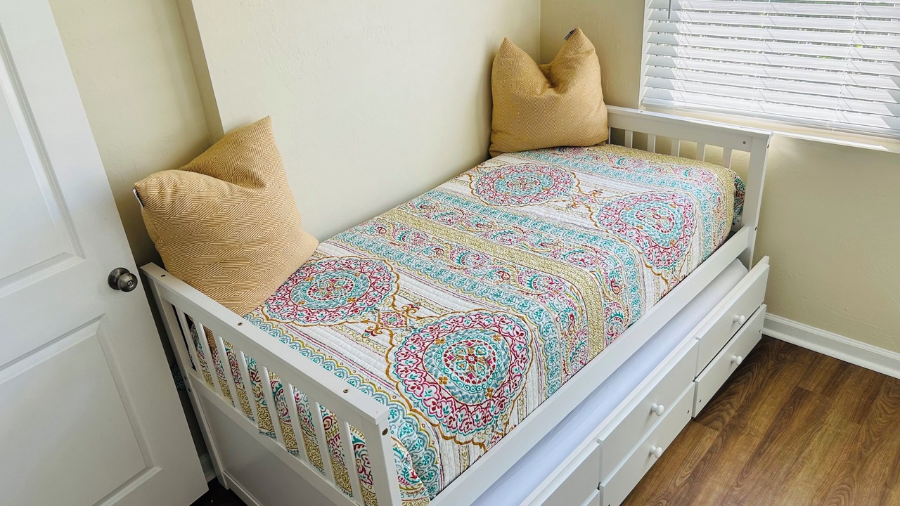 Photo of Bedroom in Goodland