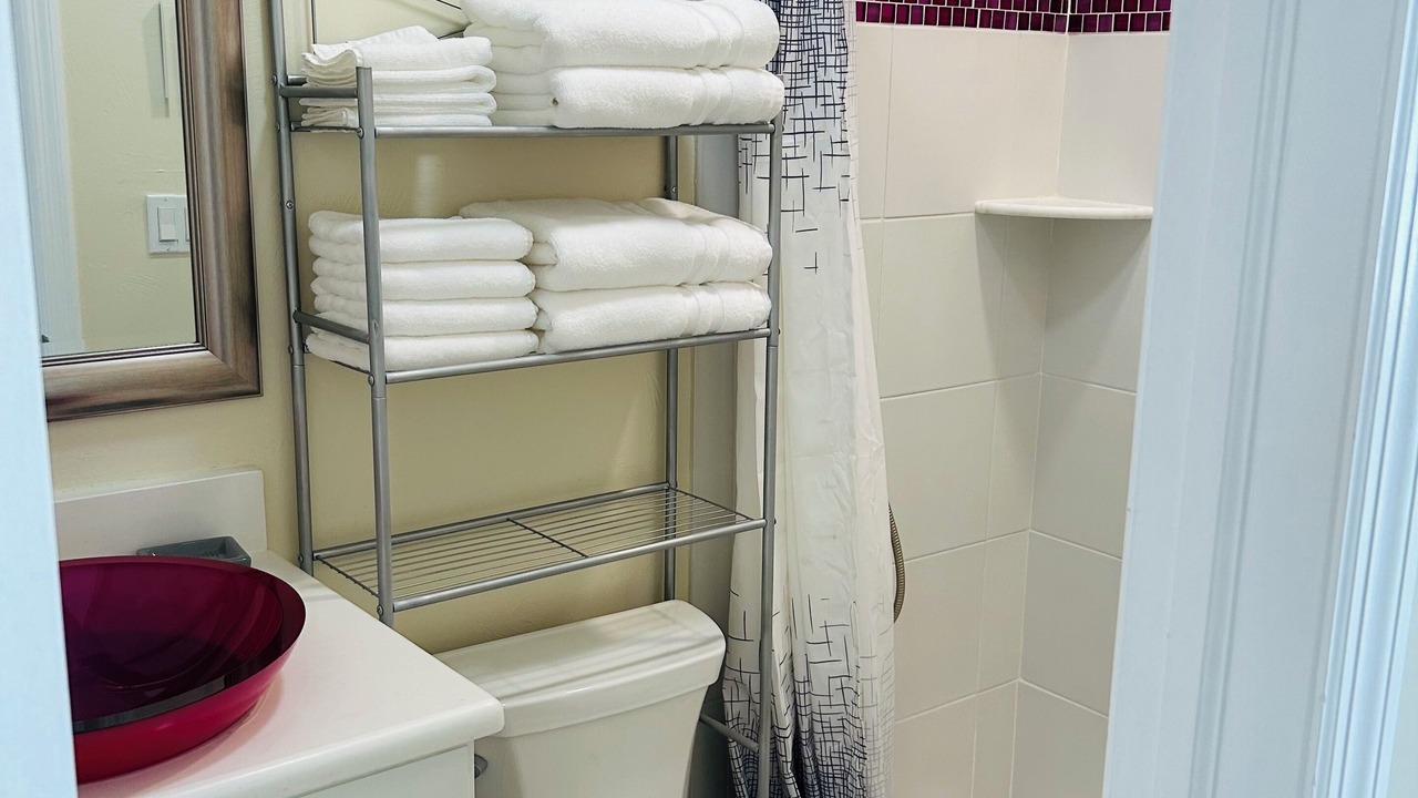 Photo of Bathroom in Goodland
