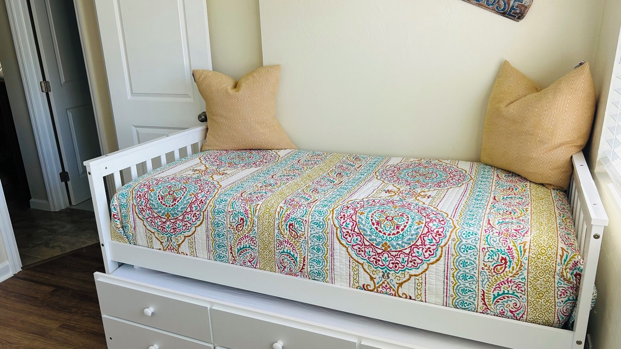 Photo of Bedroom in Goodland