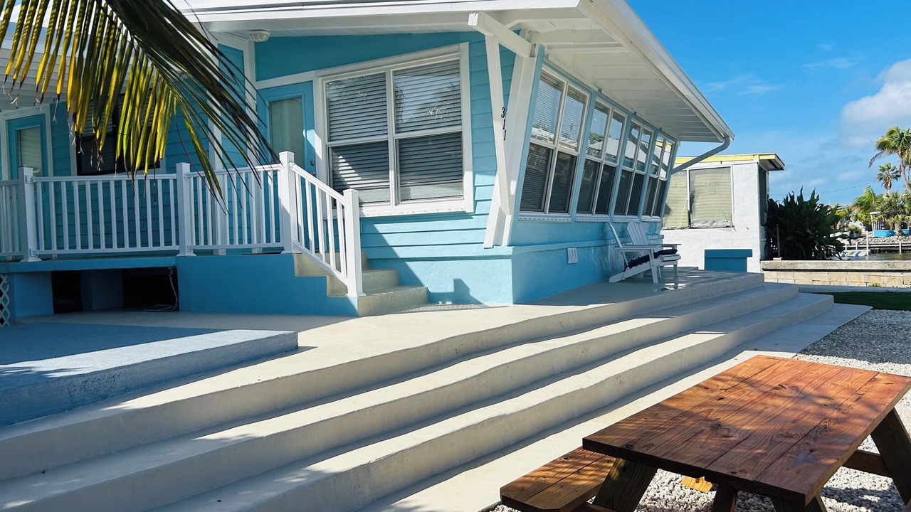 Photo of Patio Balcony in Goodland