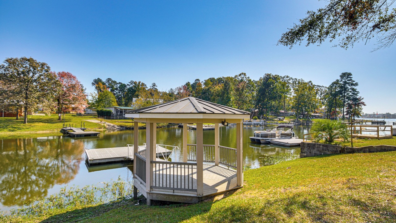 Photo of Outdoor in Hollands Landing
