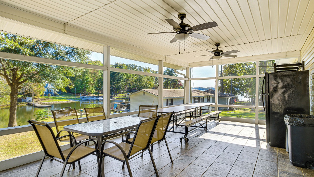Photo of Outdoor in Hollands Landing
