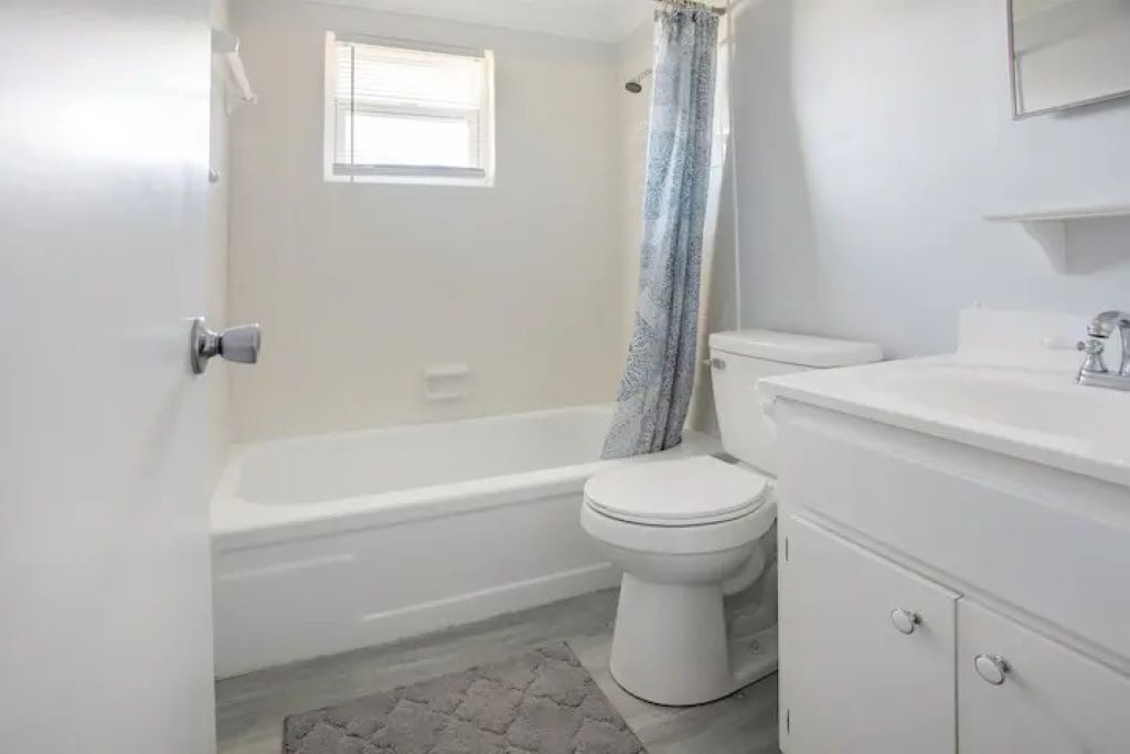 Photo of Bathroom in Sebring