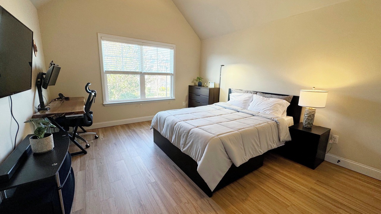 Photo of Bedroom in Martinez