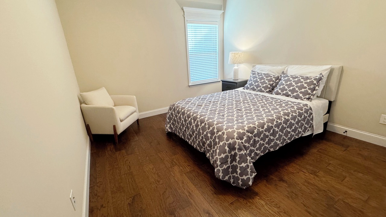 Photo of Bedroom in Martinez
