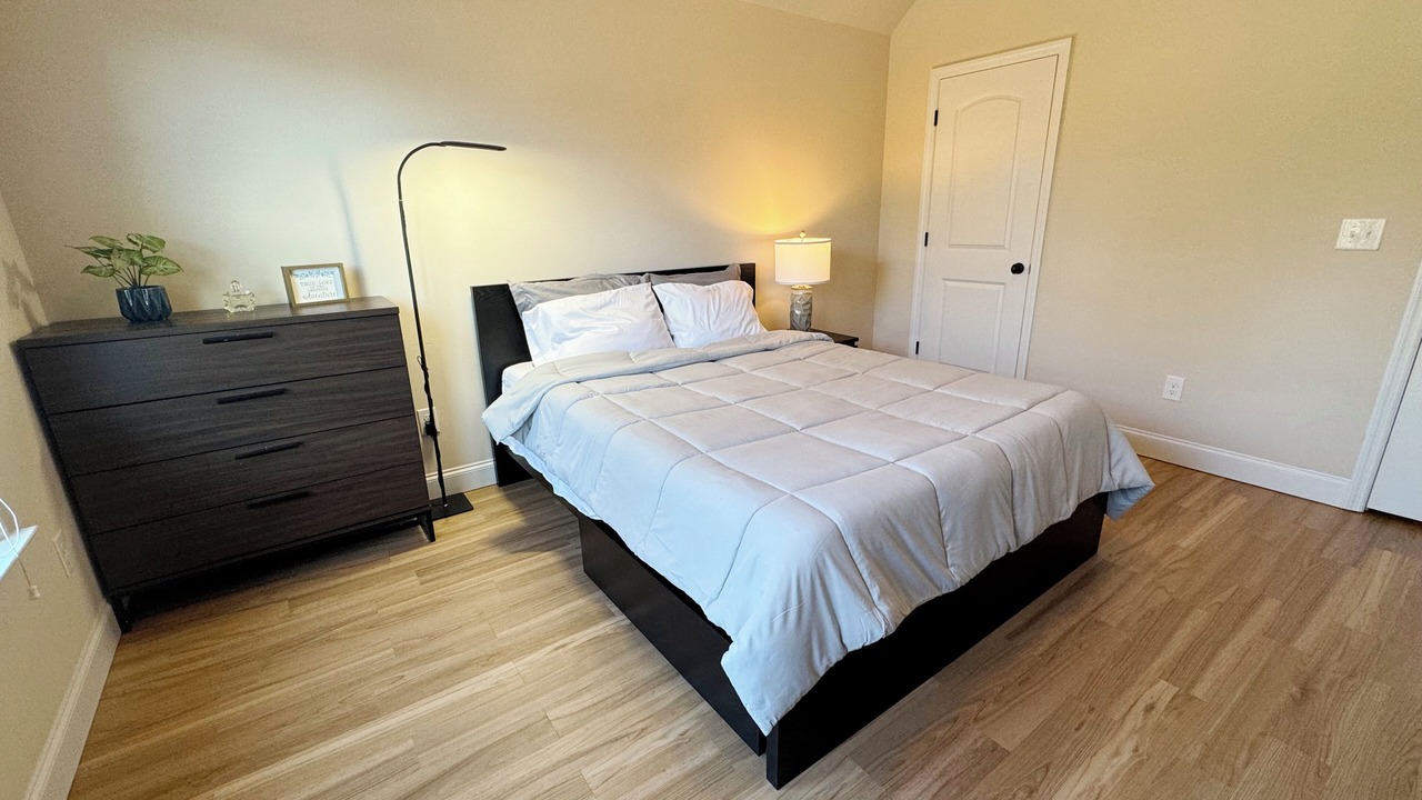 Photo of Bedroom in Martinez
