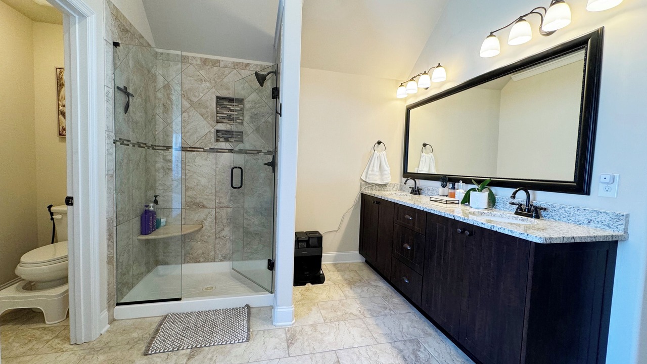 Photo of Bathroom in Martinez