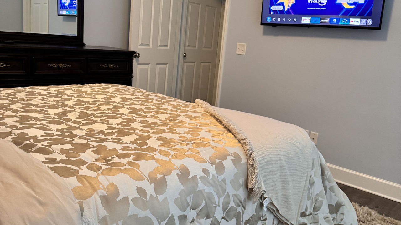Photo of Bedroom in Shell Point