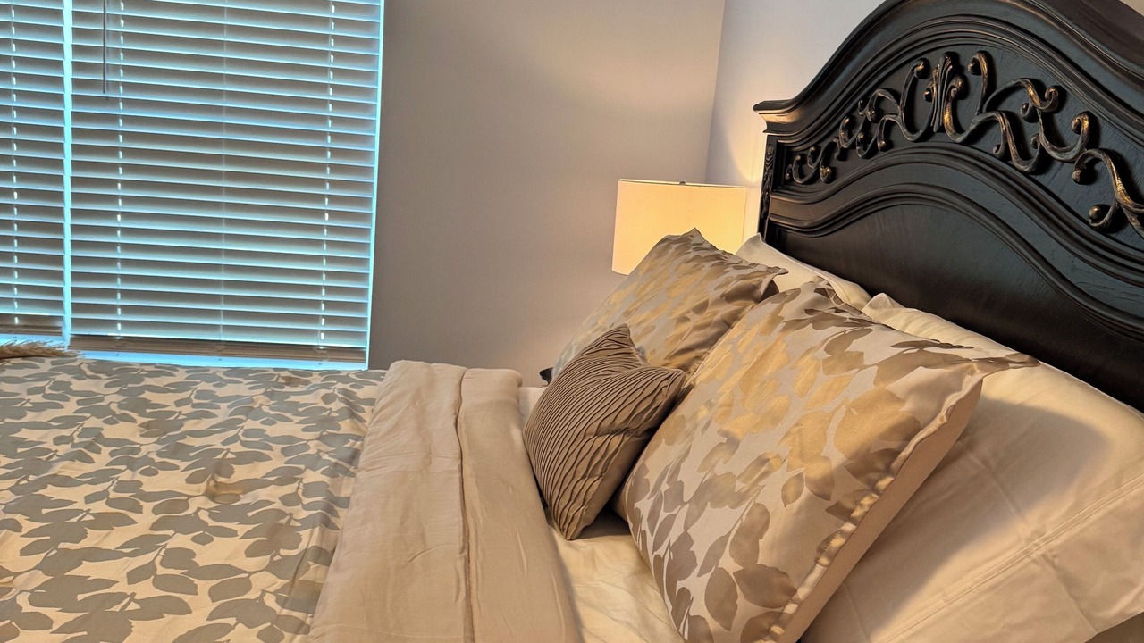 Photo of Bedroom in Shell Point