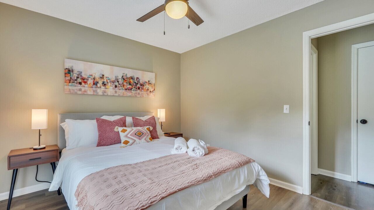 Photo of Bedroom in Richmond Hill