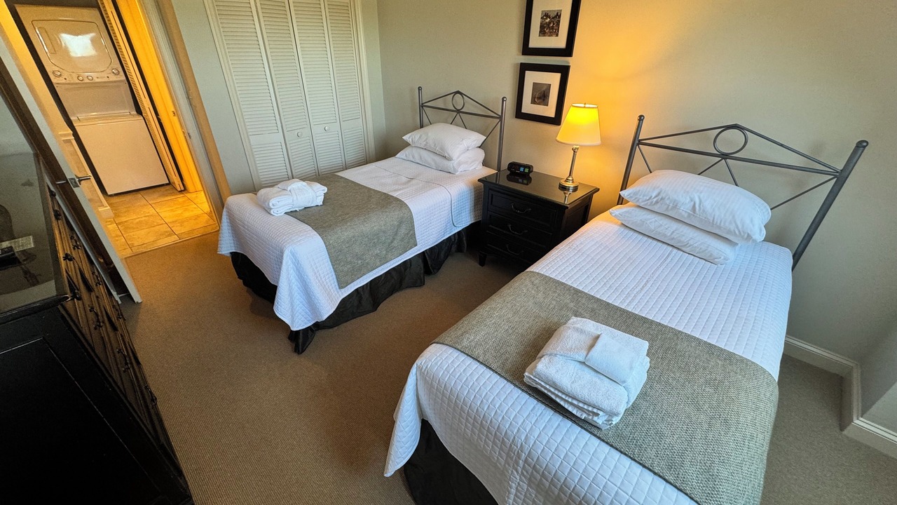 Photo of Bedroom in Shelter Cove