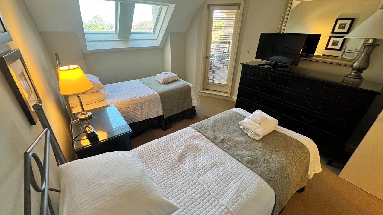 Photo of Bedroom in Shelter Cove
