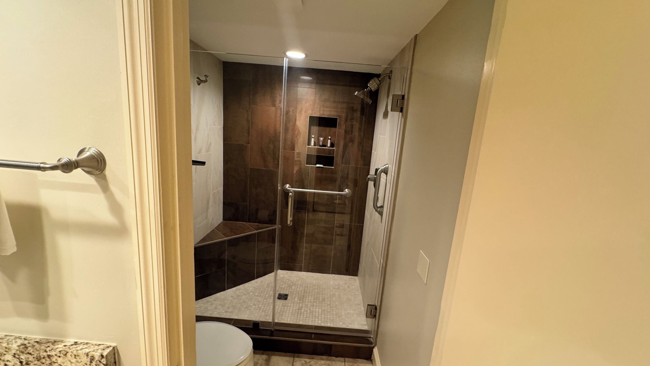 Photo of Bathroom in Shelter Cove