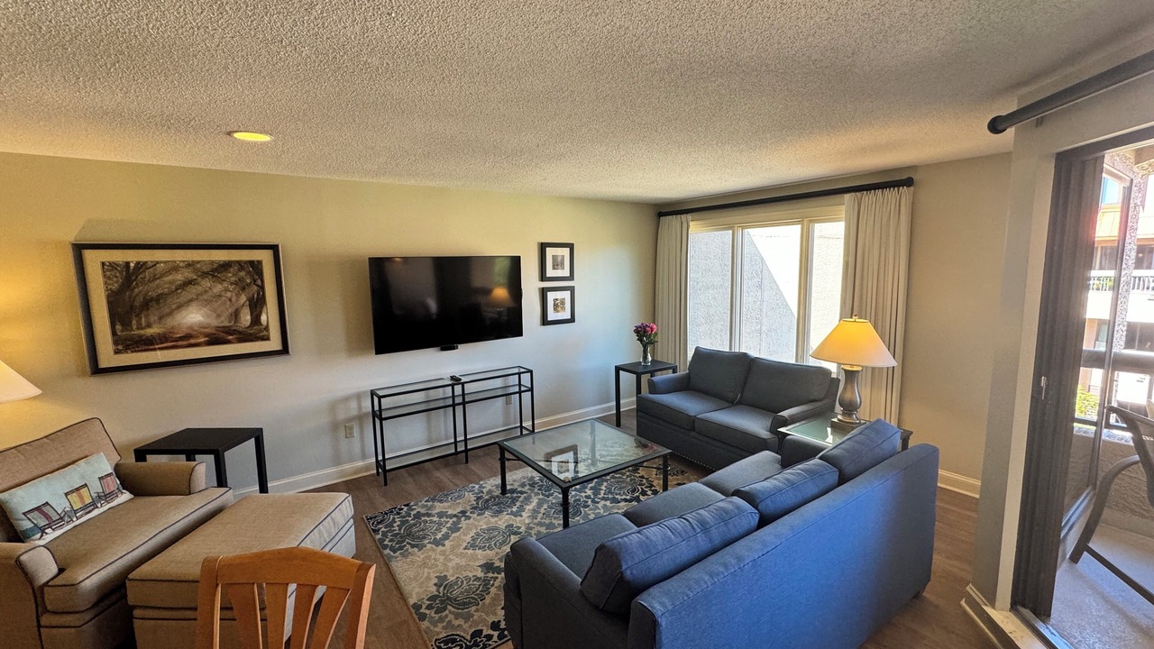 Photo of Livingroom in Shelter Cove
