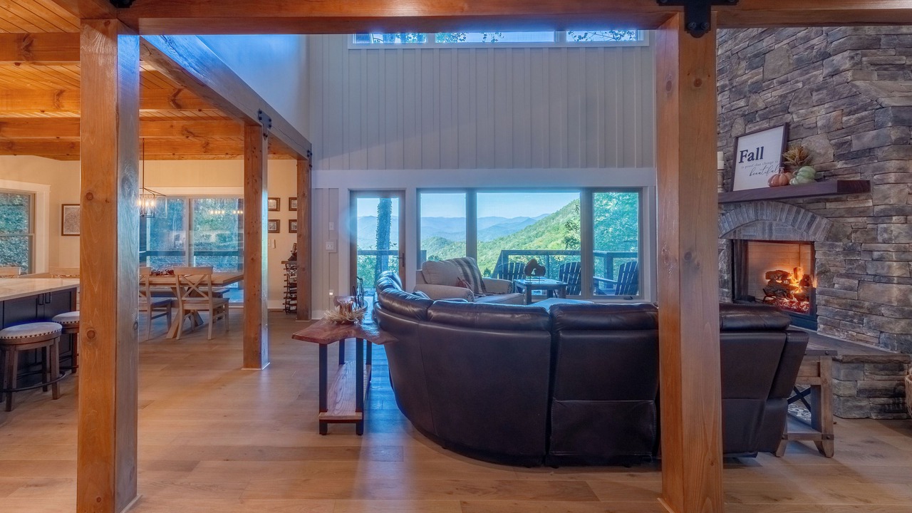 Photo of Livingroom in Whittier