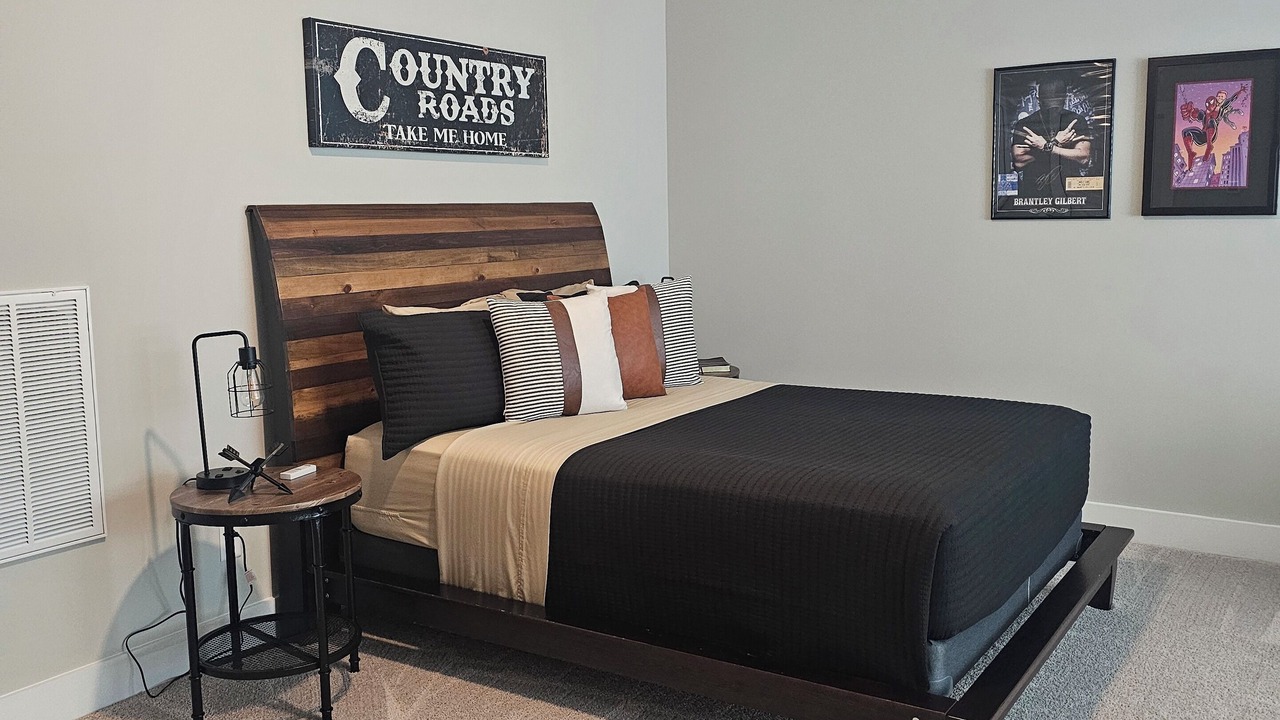 Photo of Bedroom in Langley