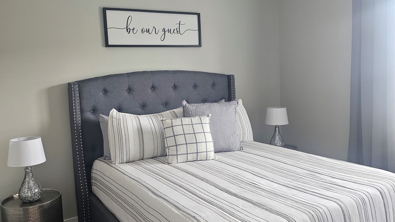 Photo of Bedroom in Langley