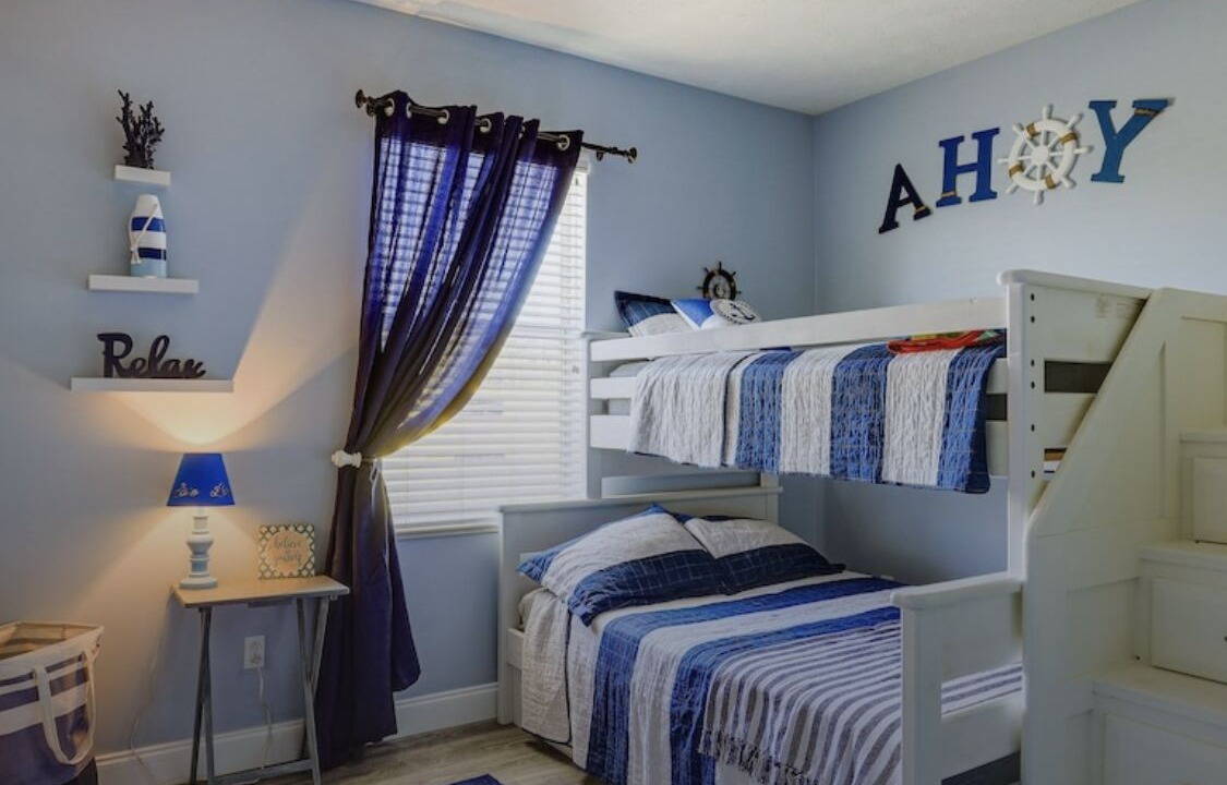 Photo of Bedroom in White City