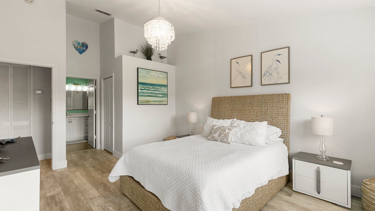 Photo of Bedroom in Hammock Bay