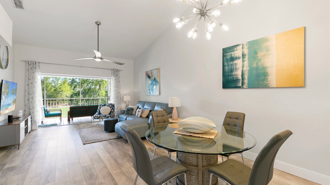 Photo of Livingroom in Hammock Bay