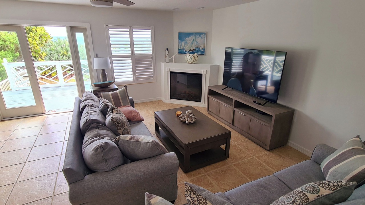 Photo of Livingroom in Melbourne Beach