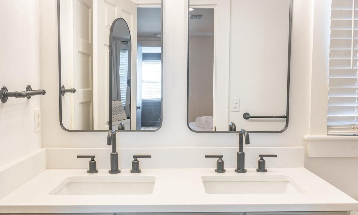 Photo of Bathroom in North Charleston
