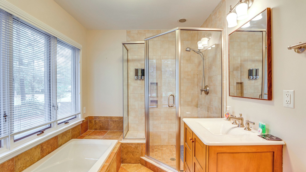 Photo of Bathroom in Summerville