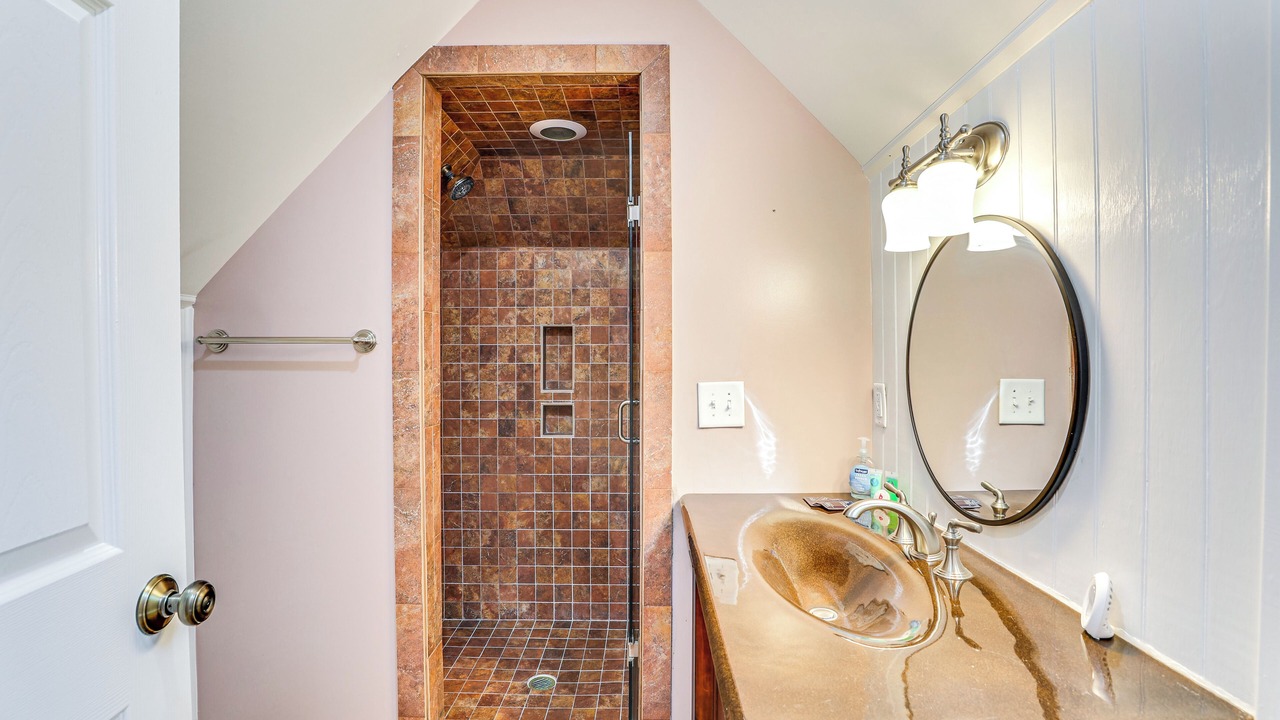 Photo of Bathroom in Summerville