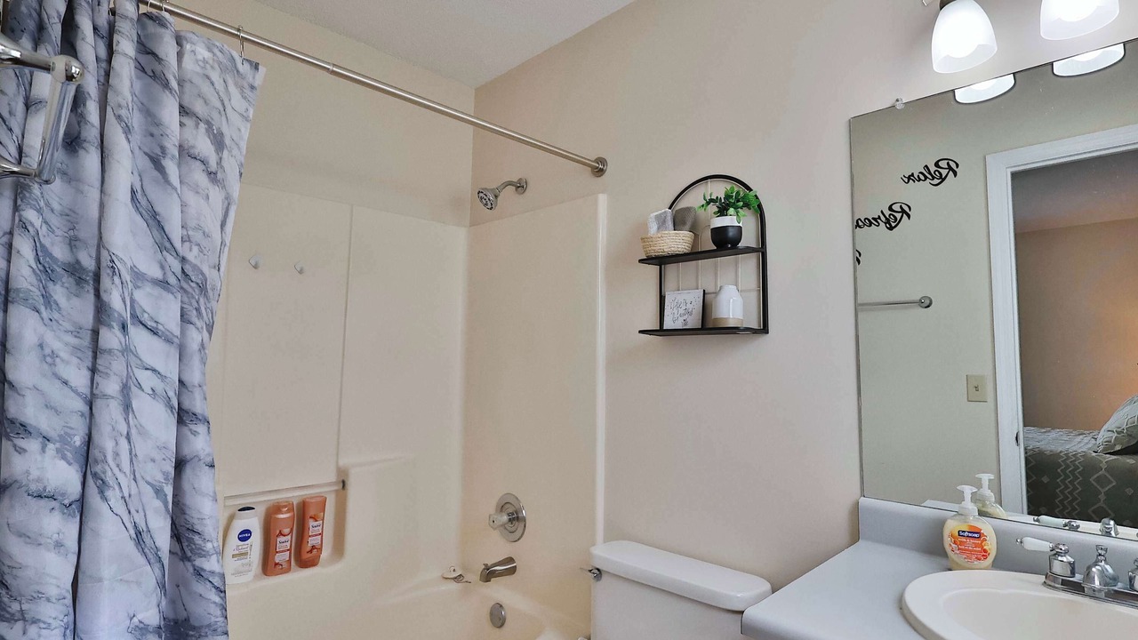 Photo of Bathroom in Statesboro