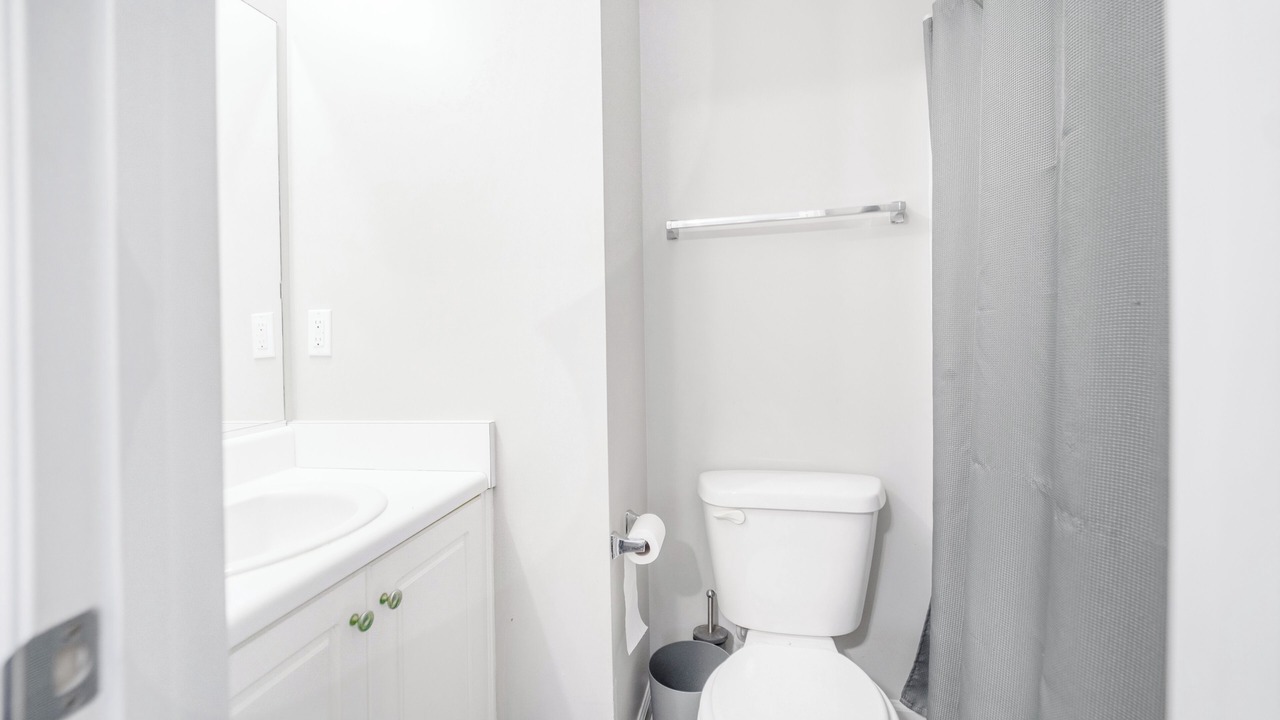 Photo of Bathroom in Martinez