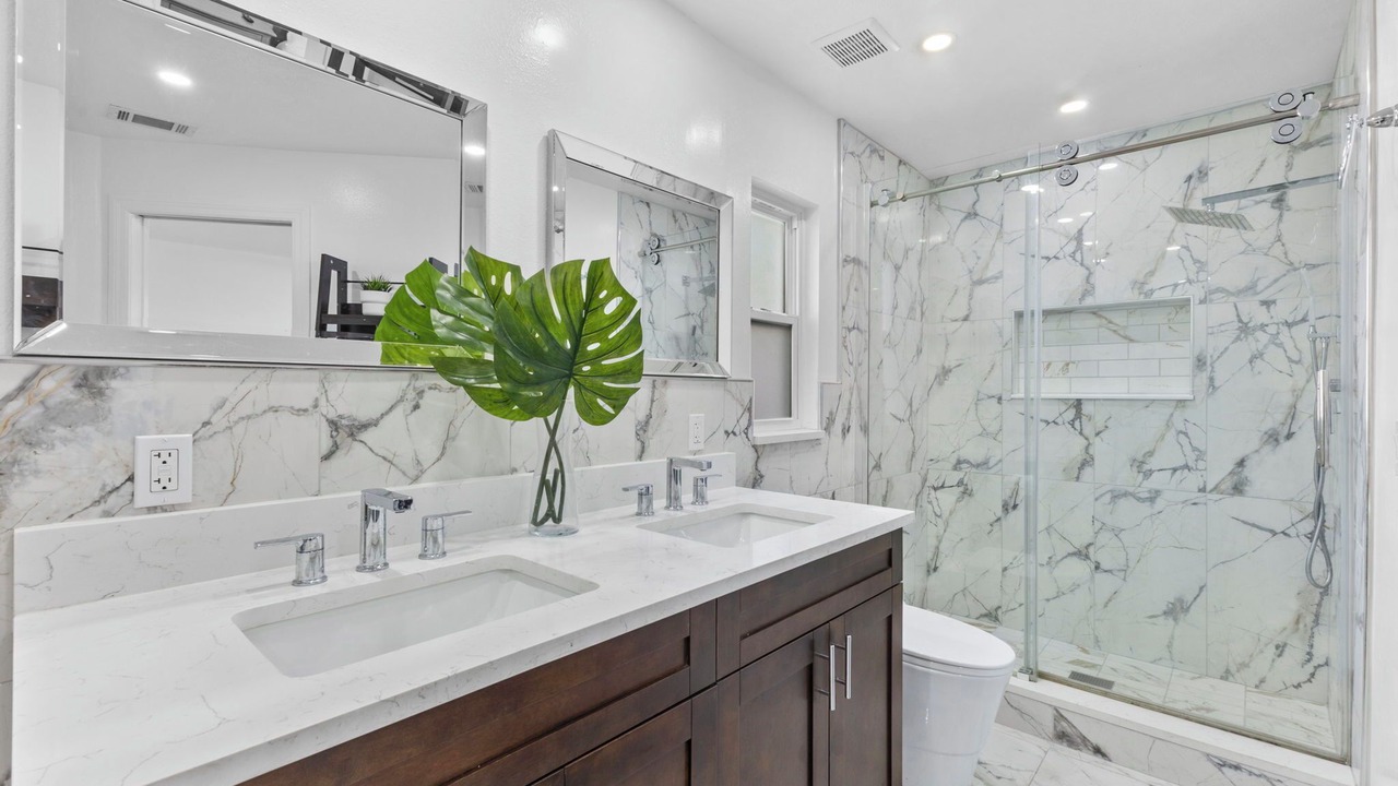 Photo of Bathroom in Riverview