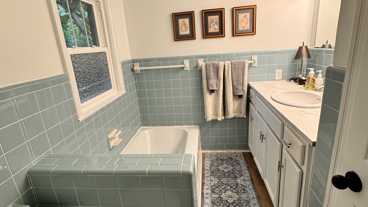 Photo of Bathroom in Saxony Forest