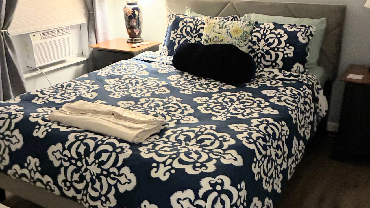 Photo of Bedroom in Vero Lake Estates