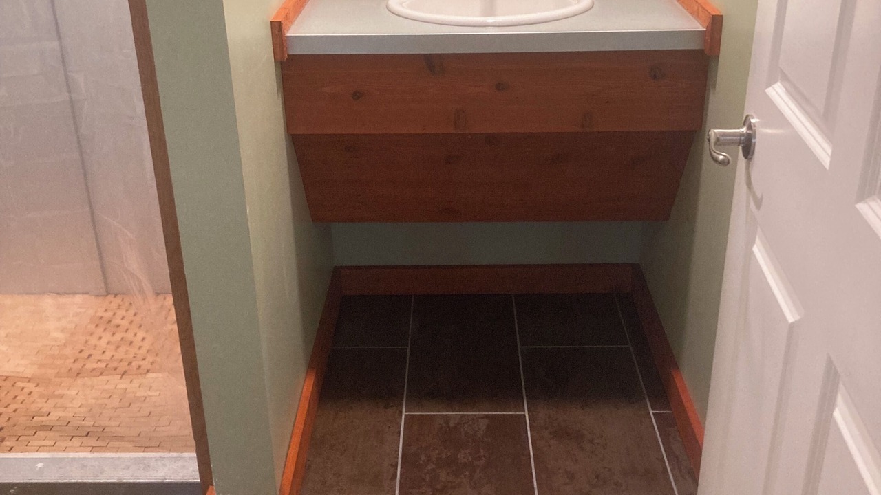 Photo of Bathroom in Townville