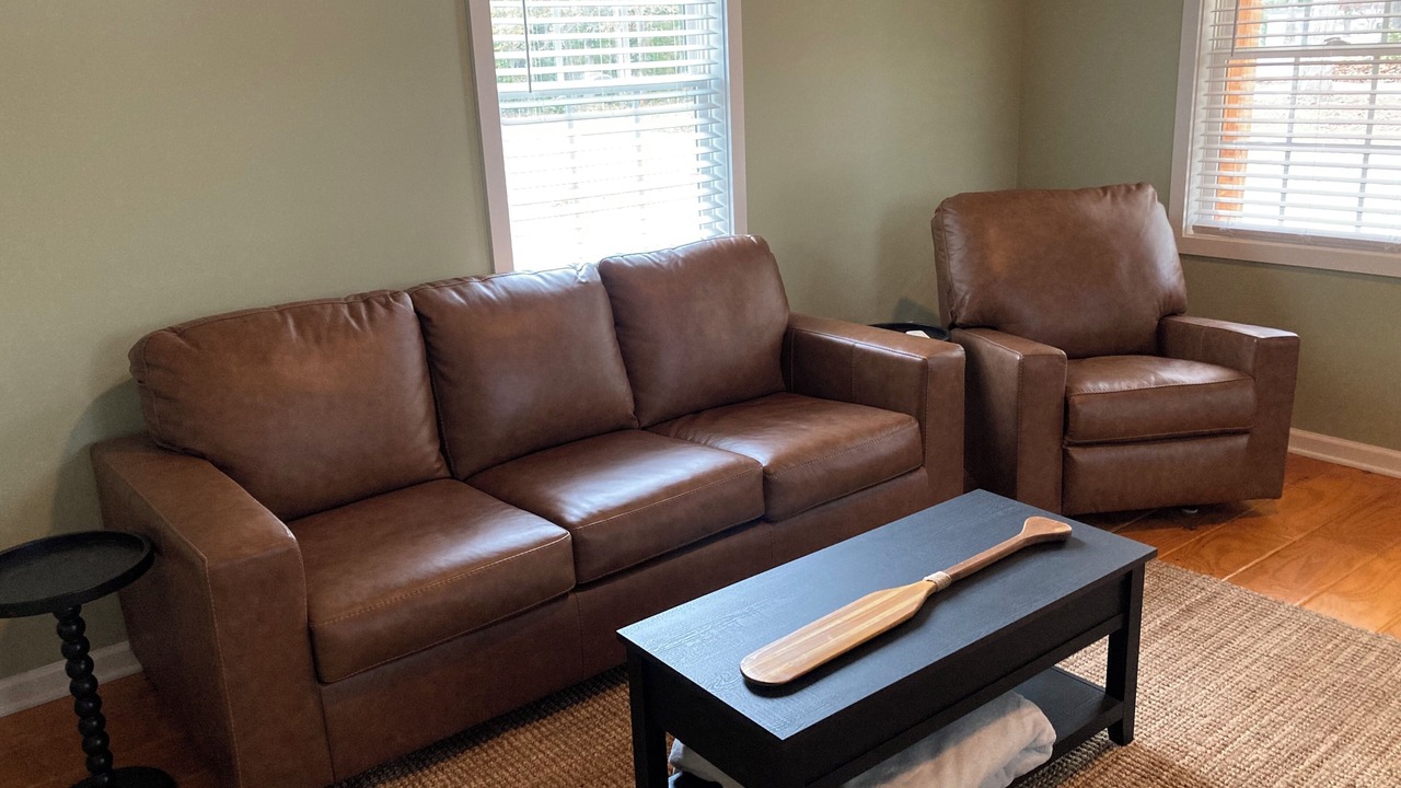 Photo of Bedroom in Townville